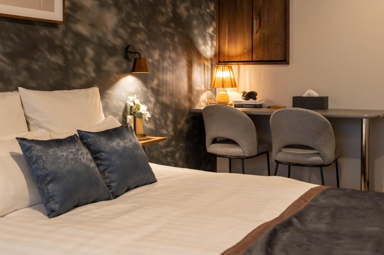 Bijou Suites Classic Осака Экстерьер фото